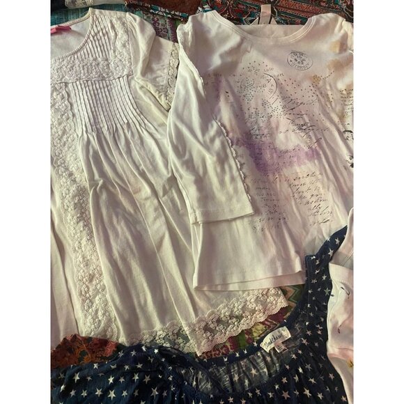 12-Piece Women’s Top Lot – Size Medium – Mixed Styles Boho, Lace, Casual, Lightw - Picture 4 of 11